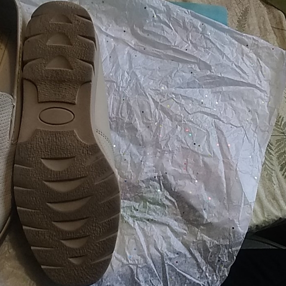 Super Comfy Loafers, great for standing/walking - Picture 6 of 7